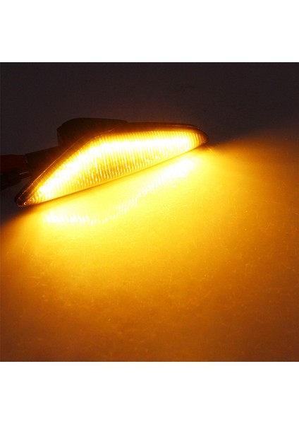 4 Adet X3 F25 X5 E70 X6 E71 E72 2007-2014 LED Dinamik Yan Işaretleyici Dönüş Sinyali Flaşör Akan Yan Işık (Yurt Dışından)