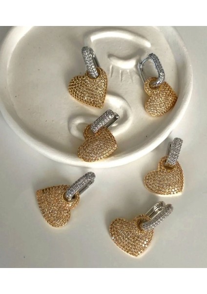 Full Zirkon Taşlı Gold ve Gümüş Karışımlı Çift Renk Kalp Model Küpe modelleri