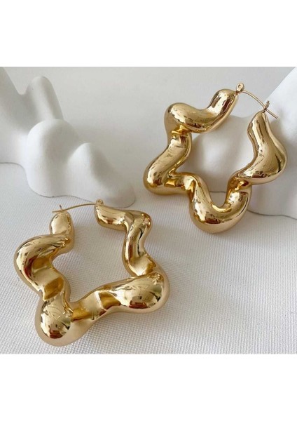 Gold Büyük Boy Bubble Yıldız Bombe Çiçek Halka Küpe