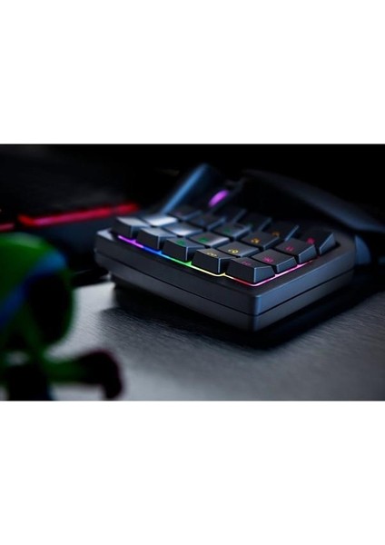 Tartarus V2 RGB Ergonomik Mekanik Keypad RZ07-02270100-R3M1