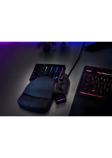 Tartarus V2 RGB Ergonomik Mekanik Keypad RZ07-02270100-R3M1