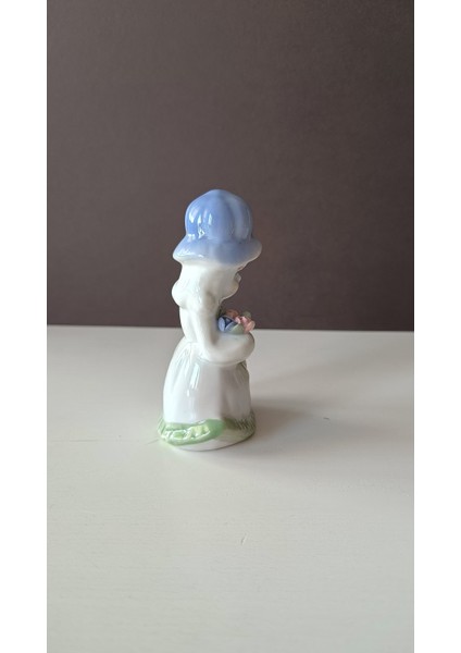 Nurantik Antika Genç Kız Biblosu fırsatları