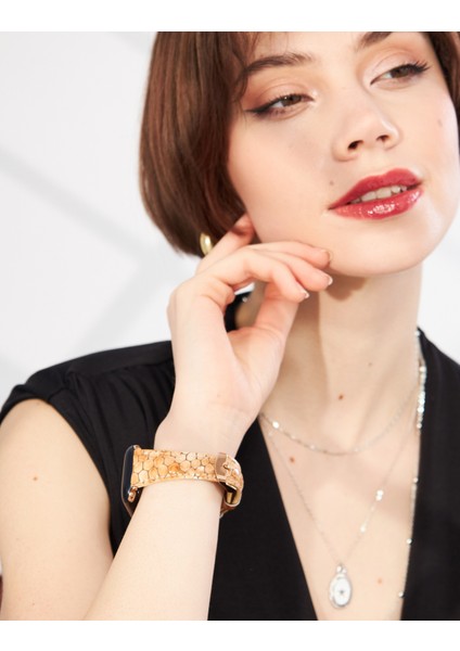 Apple Watch 38MM 40MM 41MM 3 4 5 6 7 Se 8 9 Uyumlu Kadın Deri Kordon Apple Saat Kayışı modelleri