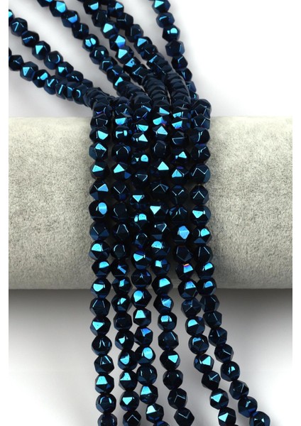 Lacivert Renkli Hematit Dizi 5 x 6 mm Burgulu Kesim
