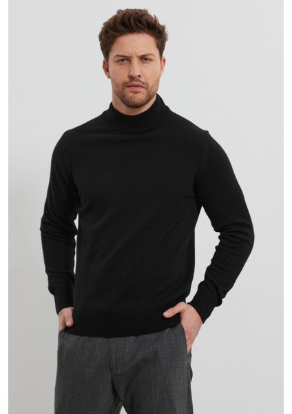 Erkek Yünlü Normal Kalıp Yarım Balıkçı Boğazlı Yaka Triko Kazak