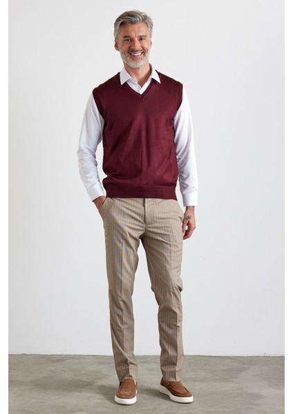 Erkek Standart Fit Normal Kesim V Yaka Kolsuz Süveter Triko Kazak fiyatları