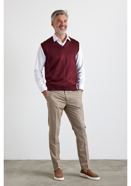 Erkek Standart Fit Normal Kesim V Yaka Kolsuz Süveter Triko Kazak modelleri