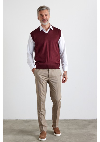 Erkek Standart Fit Normal Kesim V Yaka Kolsuz Süveter Triko Kazak indirimleri