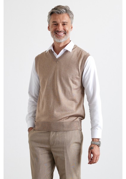 Erkek Standart Fit Normal Kesim V Yaka Kolsuz Süveter Triko Kazak