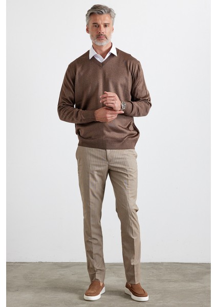 Erkek Standart Fit Normal Kesim V Yaka Triko Kazak modelleri