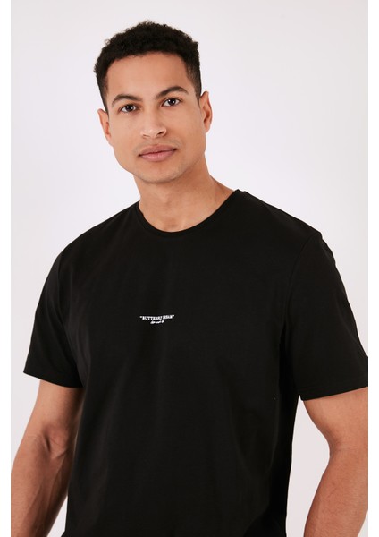 % 100 Pamuk Bisiklet Yaka Regular Fit T Shirt Erkek T Shirt 5902757 fırsatları