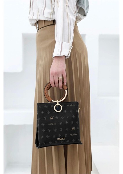 260 Kadın El Çantası Siyah Baskılı modelleri