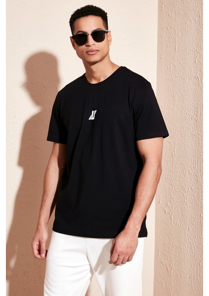 % 100 Pamuk Bisiklet Yaka Regular Fit T Shirt Erkek T Shirt 5902753 fiyatları