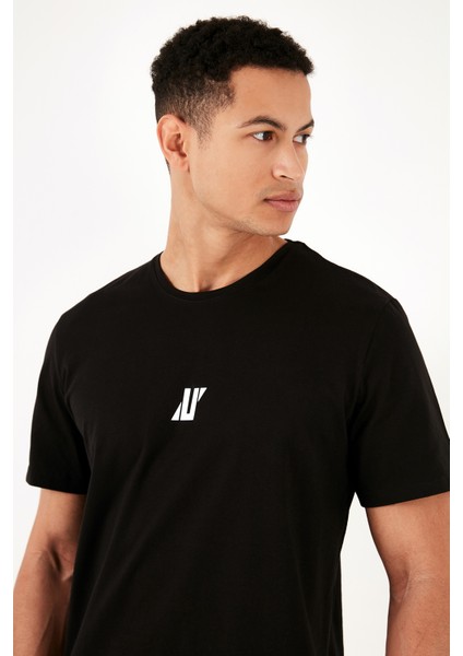 % 100 Pamuk Bisiklet Yaka Regular Fit T Shirt Erkek T Shirt 5902753 fırsatları