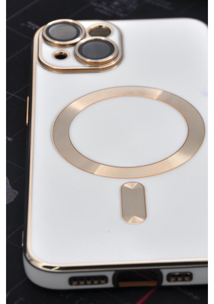 iPhone 14 Plus Uyumlu Magsafe Özellikli Lens Korumalı Renkli Kılıf Krem fırsatları