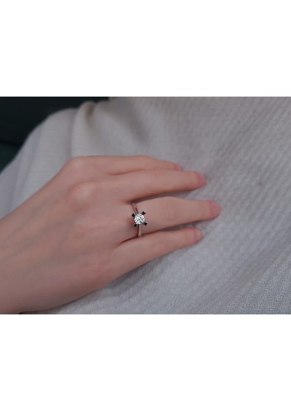 F Renk 0,51 Karat Pırlanta Tektaş Yüzük 0423R0213 fırsatları