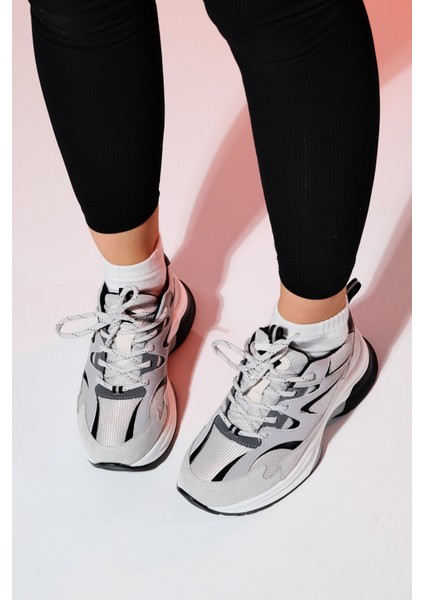 Buren Buz-Siyah Kadın Kalın Taban Spor Sneakers fiyatları