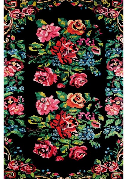 Klasik Siyah Kaymaz Taban Saçaklı Halı