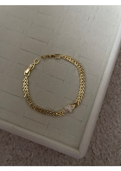 Kalpli Kılçık Çelik Bileklik fiyatları