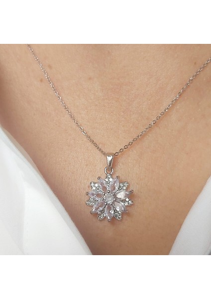 Çelik Silver Renkli Zirkon Taşlı Lotus Çiçeği Kolye modelleri