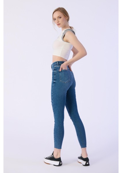 Skınny Cep Kapalı Dizler Lazerlı Paça Kesik Denim Pantolon fiyatları