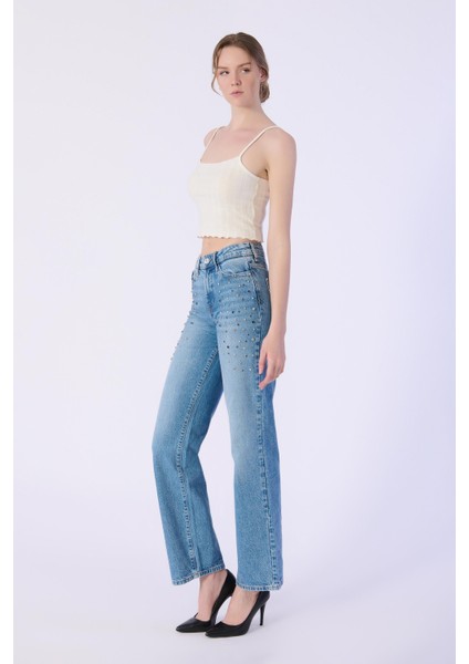 Wide Leg Kalıp Cep Altı Taş Detay Denim Pantolon