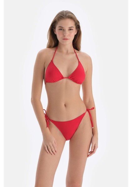 Kırmızı Spagetti Bikini Alt