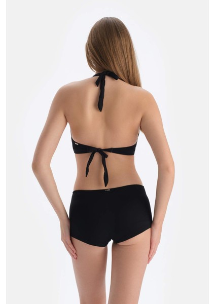 Siyah Üçgen Geniş Bikini Üst