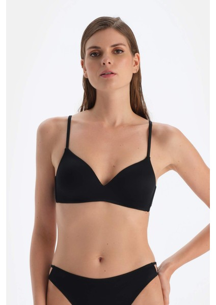 Siyah Kaplı Bikini Üstü