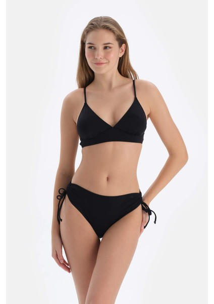 Siyah Yanı Büzgülü Bikini Alt