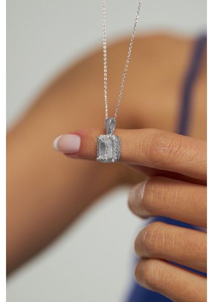 Zirkon Taşlı Rodyum Tektaş Baget Gümüş Kolye modelleri