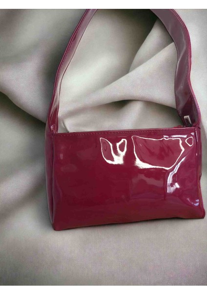 Kadın Bordo Rugan Çanta