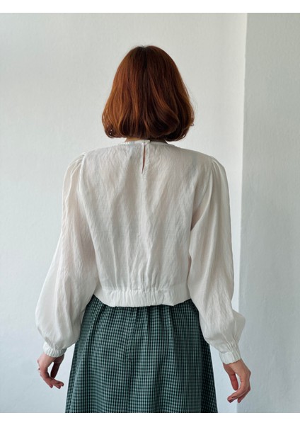 Alisa Kapaklı Retro Gömlek Kadın Beyaz fırsatları
