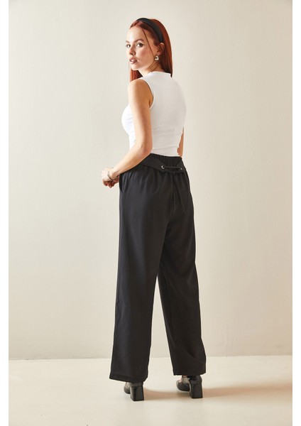 Siyah Arka Kemeri Detaylı Palazzo Pantolon 5YXK5-48171-02 fırsatları