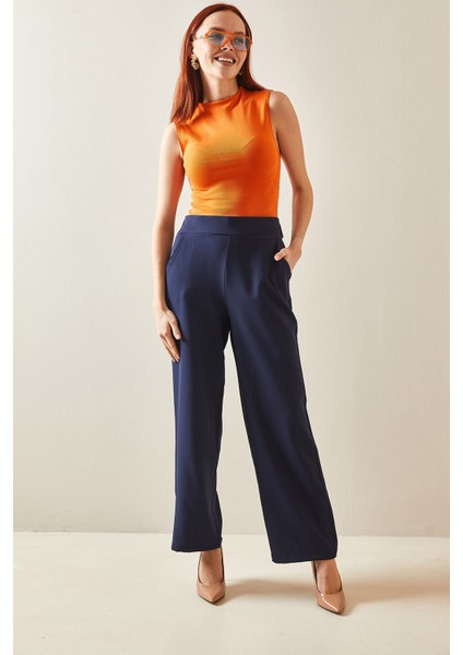Lacivert Arka Kemeri Detaylı Palazzo Pantolon 5YXK5-48171-14 fırsatları
