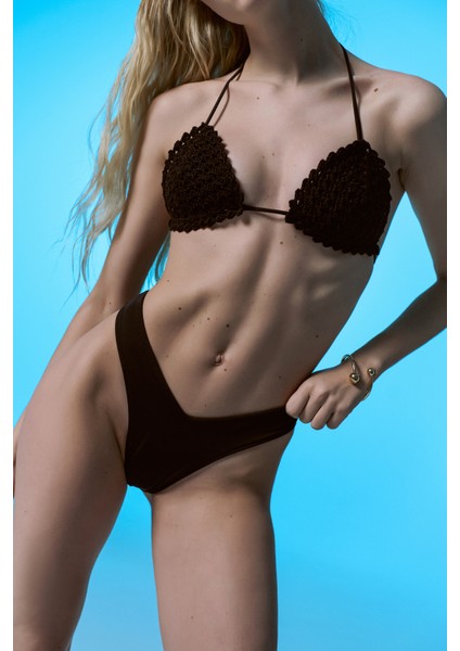 Peony Örgü Detaylı Bikini fırsatları