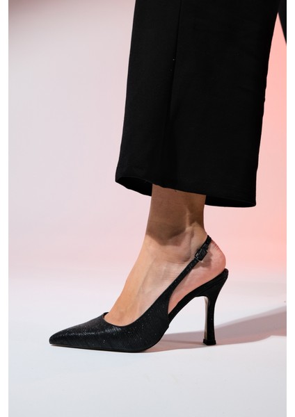 Andes Siyah Çizgili Kadın Sivri Burun Arkası Açık Yüksek Topuklu Ayakkabı fırsatları