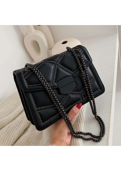 Düz Perçin Zinciri Küçük Kadın Crossbody Omuz Askılı Kadın Çanta (Yurt Dışından) indirimleri