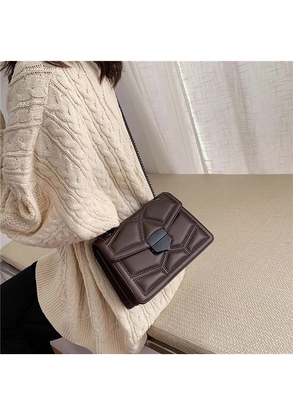 Katı Perçin Zinciri Küçük Kadın Crossbody Omuz Askılı Kadın Çanta (Yurt Dışından) fırsatları