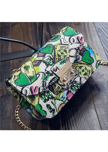 Aşk Kadın Grafiti Kadın Zincir Mini Kadın Haberci Kadın Debriyaj Çanta (Yurt Dışından) fırsatları