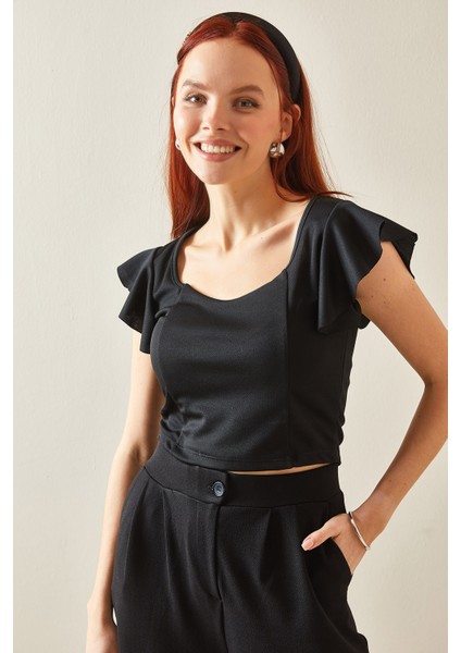 Siyah Kolları Volanlı Crop Bluz 5YXK2-48200-02 modelleri