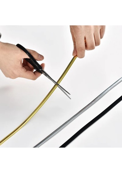 Gümüşi Tarz 8MMX3M Kendinden Yapışkanlı Duvar Kağıdı Yumuşak Paket Metal Doku Dekoratif Şerit Duvar Kağıdı Kenar Şeridi 3D Su Geçirmez Güzel Dikiş Şeridi (Yurt Dışından) fırsatları