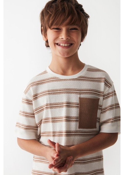 Çizgili 2'li Erkek Çocuk Şortlu Takım modelleri