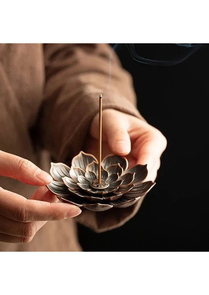 No.10 Tarzı Retro Alaşım Tütsü Brülör Budizm Bobin Lotus Çiçeği Şekli Buhurdan Bronzecopper Ev Masa Dekoru Zanaat Sopa Koni Buhurdan Tutucu (Yurt Dışından)