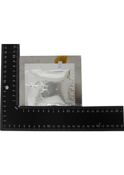 ET0570C9DN6 20-20911-2 (2711P-T6C20D8) LCD Ekran