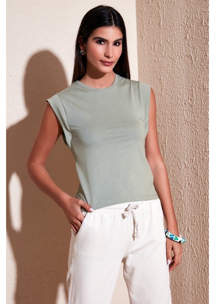 Pamuklu Bisiklet Yaka Kolsuz Basic T Shirt Kadın T Shirt 5864201 fiyatları