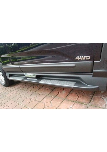 Kia Sorento Uyumlu Yan Basamak Marşbiyel Koruma 2011-2015 Arası Modeller