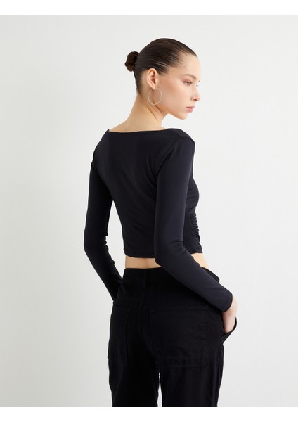 Uzun Kollu Crop Tişört U Yaka Drape Detaylı