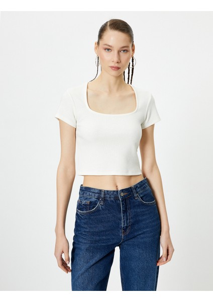 Sırt Dekolteli Tişört Crop Kısa Kollu Fitilli Slim Fit