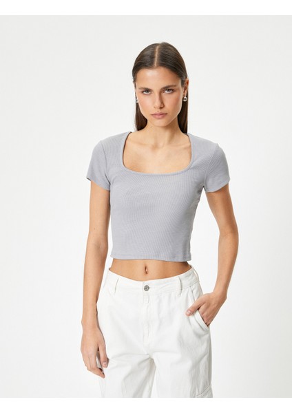 Sırt Dekolteli Tişört Crop Kısa Kollu Fitilli Slim Fit